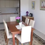 아파트 With Parking Space - Diklo, - 14750